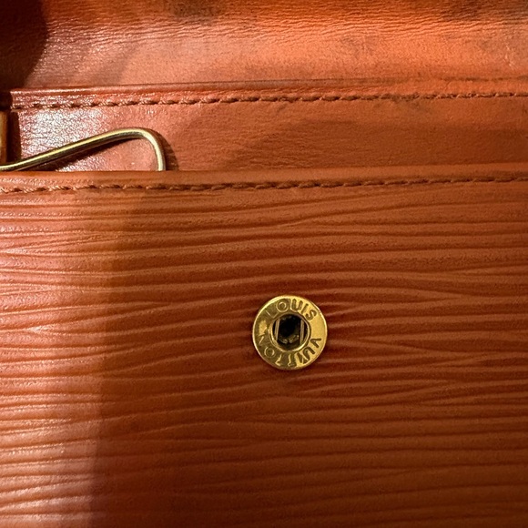 Louis Vuitton Brown Leather Wallet - Picture 5 of 7